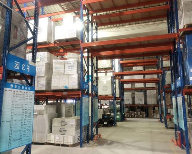Warehouse Industrial Storage Racks