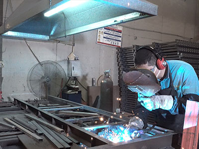 Maobang Warehouse Racking Staff