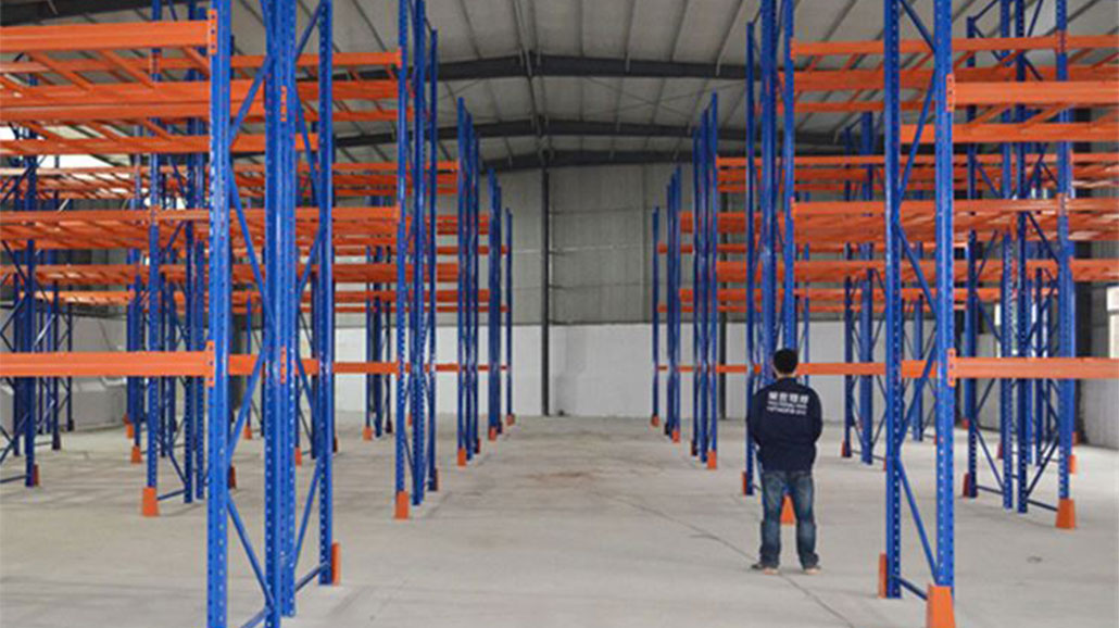 selective pallet racking system