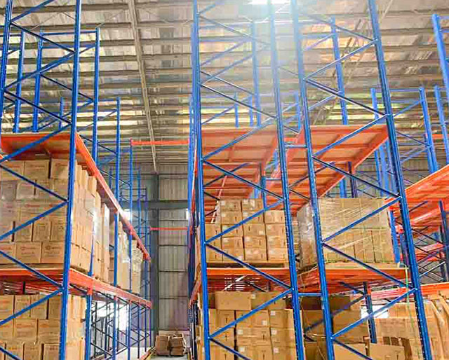 Heavy Duty Industrial Selective Steel Racking System