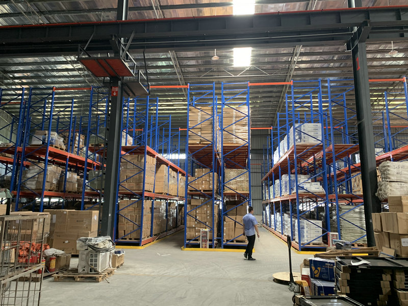 Automated Warehouse Racking System
