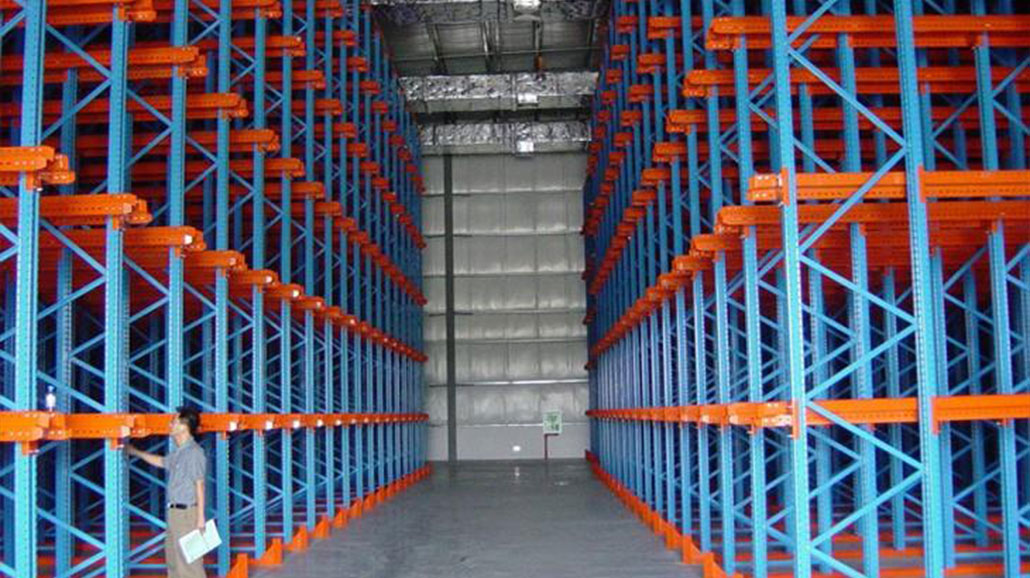 drive in pallet racking system