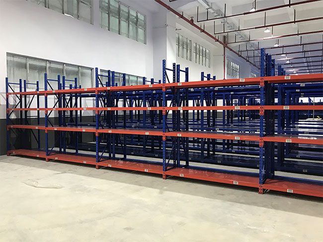 storage solutions for warehouse