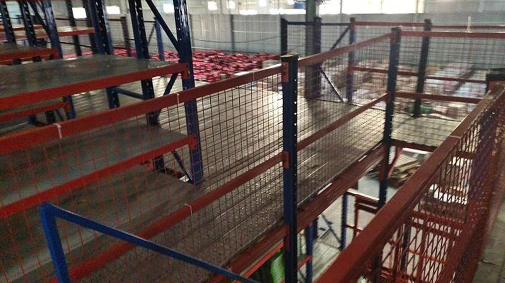 suspended mezzanine floor