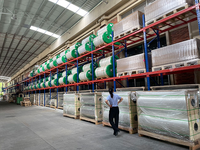 storage solutions for warehouse