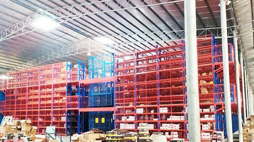 warehouse storage racking