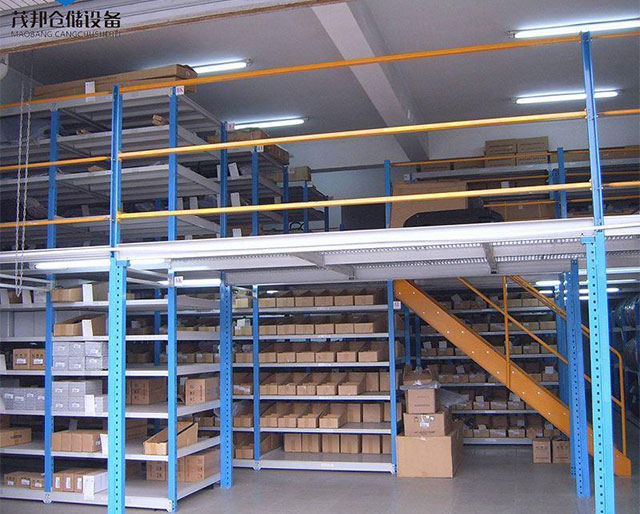 Heavy Duty Industrial Shelving