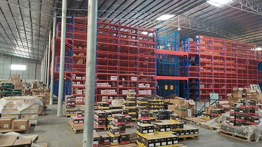 warehouse storage racking