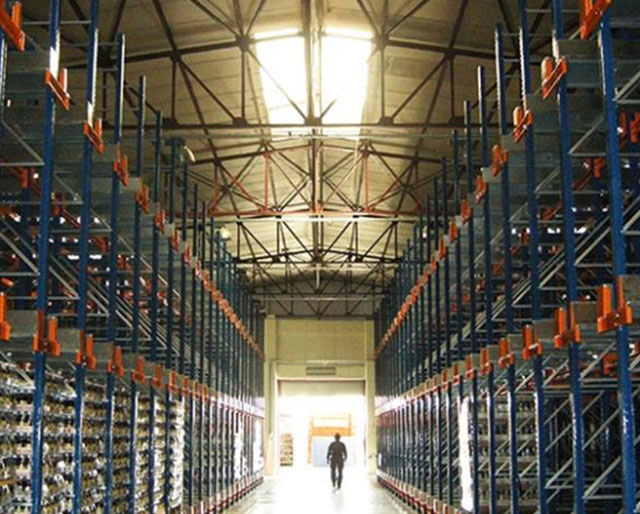 Metal Drive In Racking System