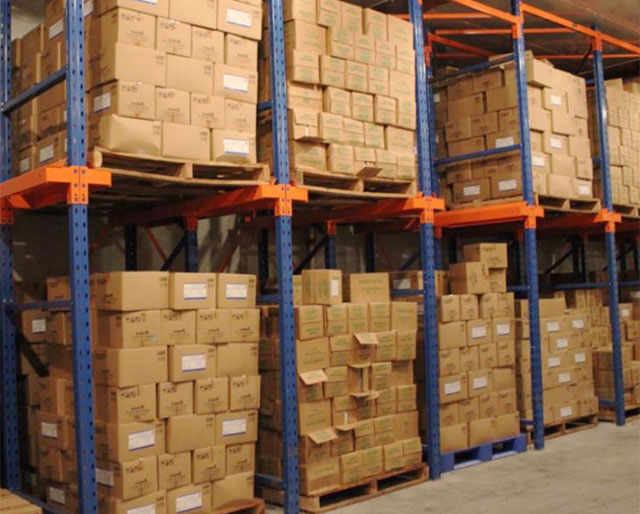 Selective Drive In Pallet Storage Racking