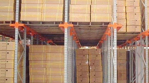 standard pallet racking