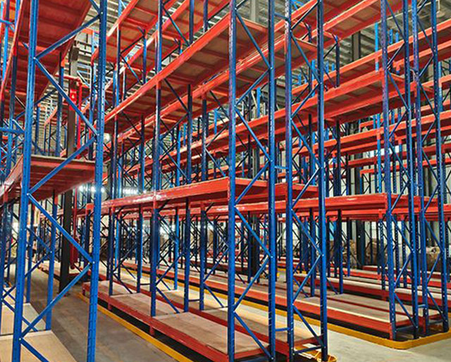 Commercial Pallet Shelving