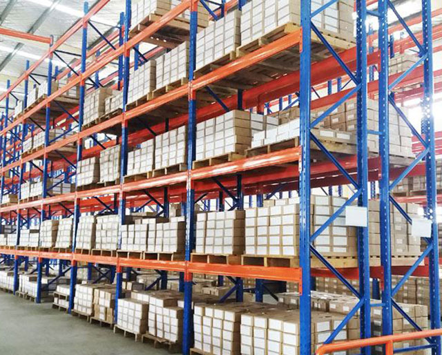 Heavy Duty Shelves Selective Pallet Rack For Warehouse Storage