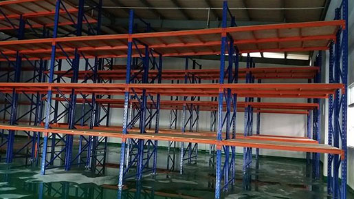 heavy duty pallet racks