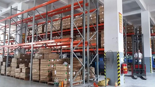 types of warehouse storage systems