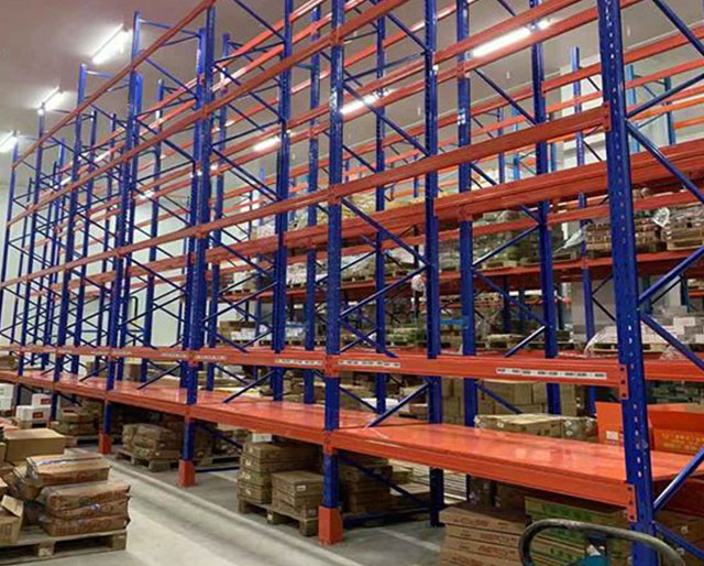 Selective Pallet Rack Warehouse Shelving