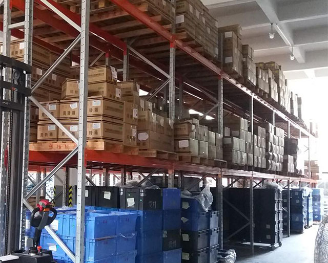 Warehouse Double Deep Pallet Racking