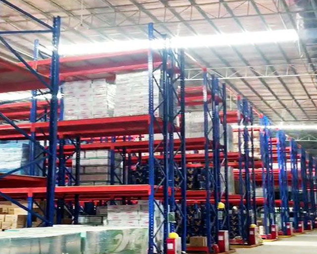 Warehouse Selective Pallet Racking Metal Rack Storage