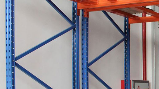 installing pallet racking