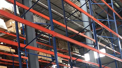 warehouse pallet racking