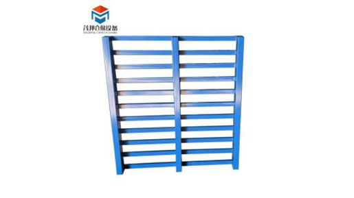 storage equipment manufacturers