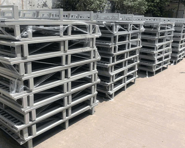 Warehouse Steel Pallets