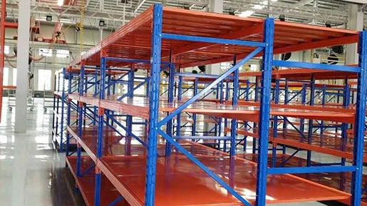 warehouse shelving layout