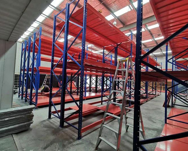 Power Coating Wide Span Racks Shelving