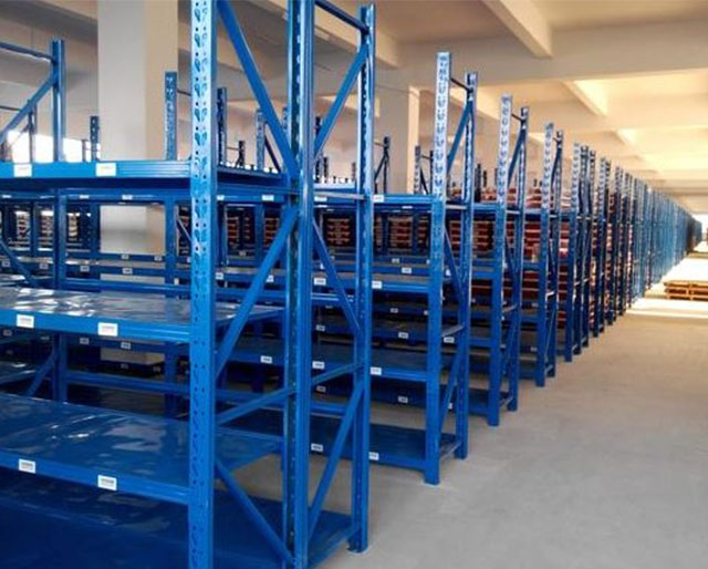 Wide Span Warehouse Storage Solutions